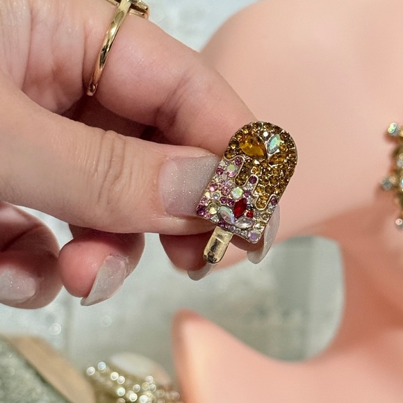 Gold and Multicolor Popsicle Brooch 🍦 - Picture 3 of 6